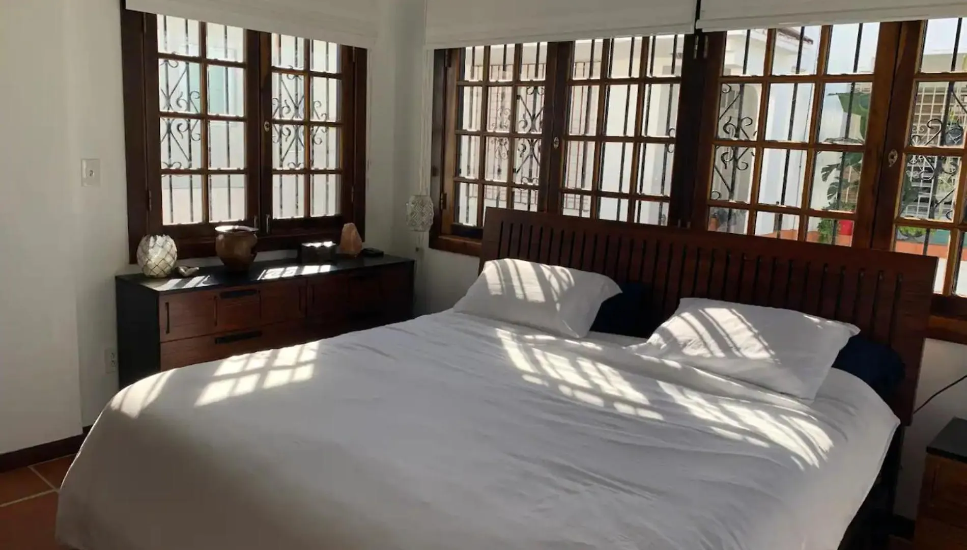 Ferienhaus Bright & Airy Spanish Villa Steps To Sand Gen Ac - Main House San Juan